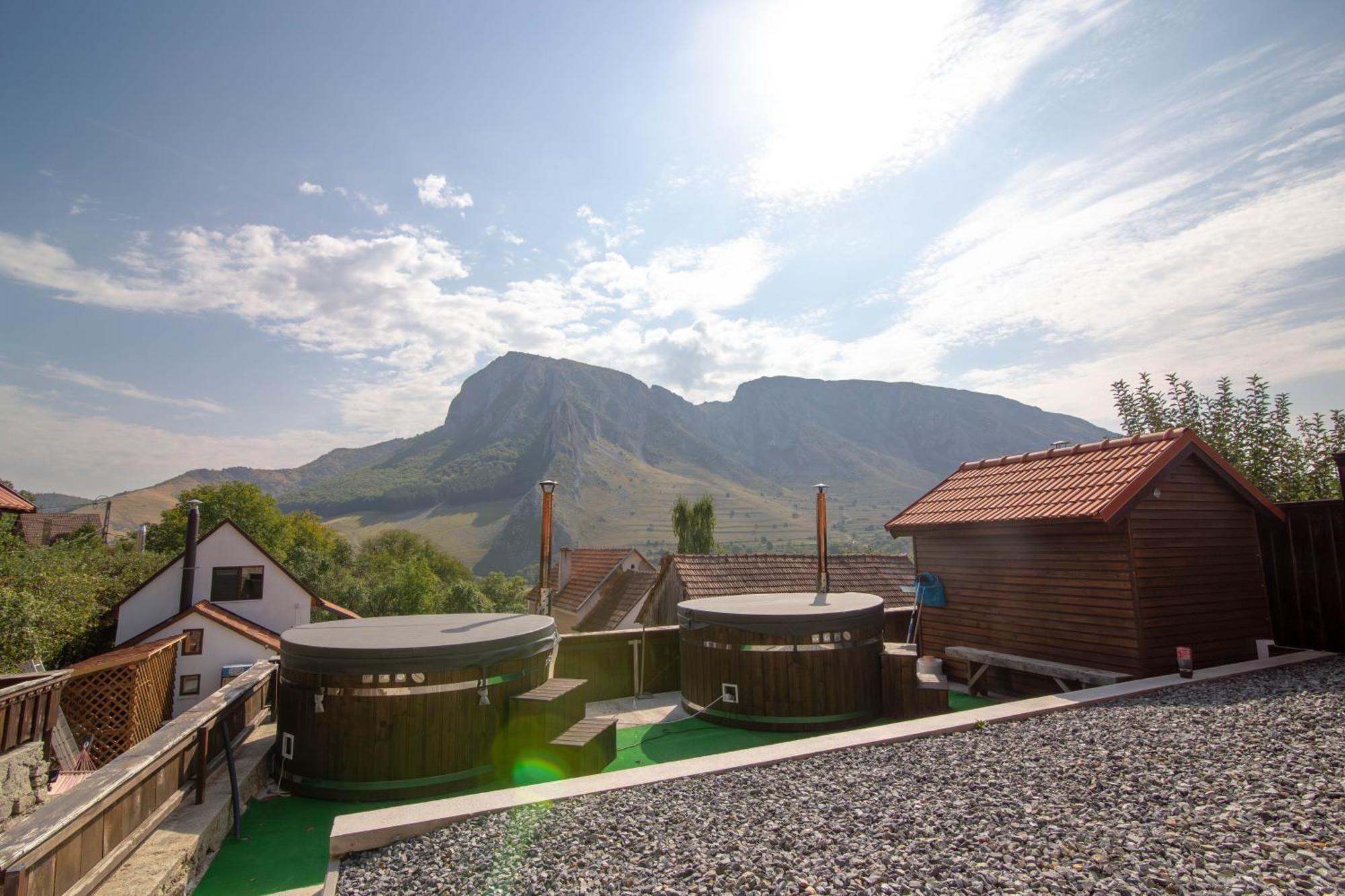 Long Rock Chalets 里梅泰亚 外观 照片
