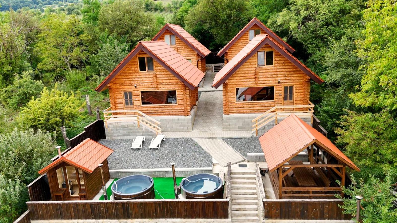 Long Rock Chalets 里梅泰亚 外观 照片